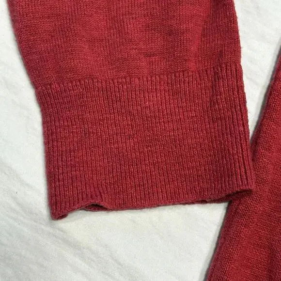 Banana Republics Organic SLUB Cotton Men’s Large Red Sweater - Picture 7 of 11